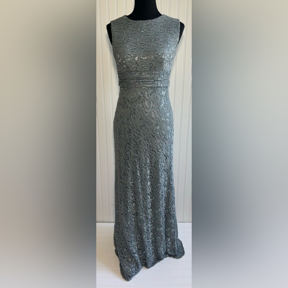 JS Collections Sleeveless Lace Sequin Gown Long Dress Gray Silver Womens Size 6 - Picture 1 of 16